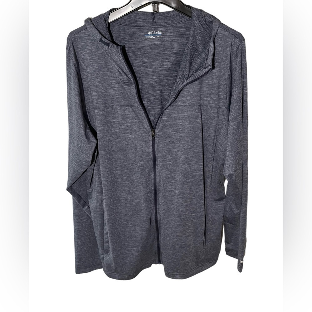 Columbia Women’s Lightweight Hooded Jacket